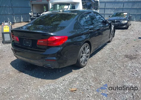 2018 BMW 540I из США, поврежденный, VIN WBAJE5C54JG918592